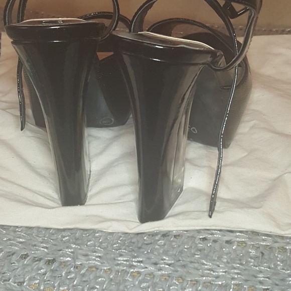 Gianni Bini Abbott Studded Leather Square Toe Platform  Brand New SZ 10 Gianni Bini Platforms